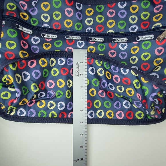 LeSportSac "Go Go Navy" Deluxe Everyday Bag Messenger/Crossbody Bag + pouch NWT - Picture 4 of 14